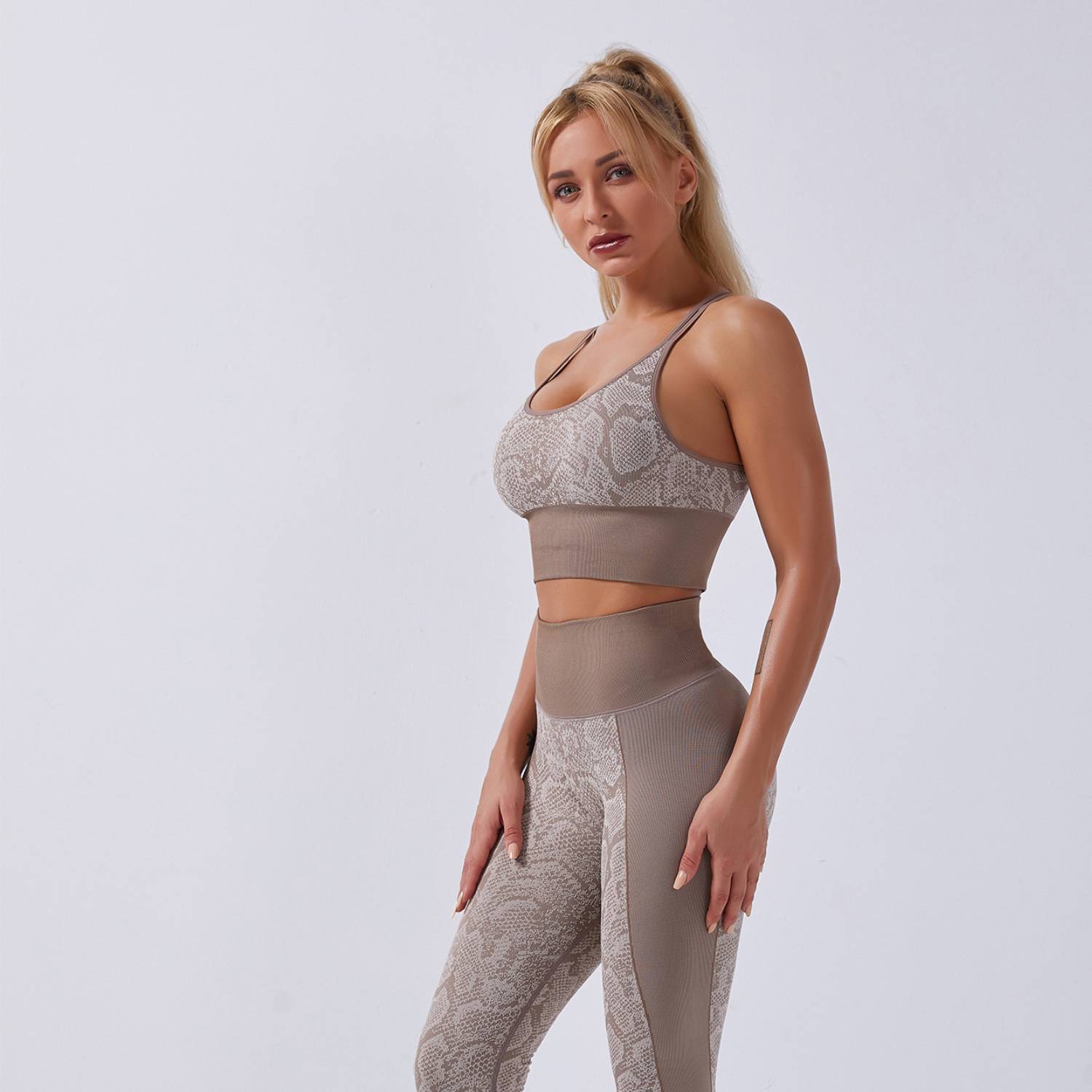 Premium Snake pattern seamless yoga Leggings Set