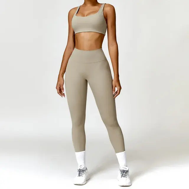 Traje de yoga de 2 piezas para mujer