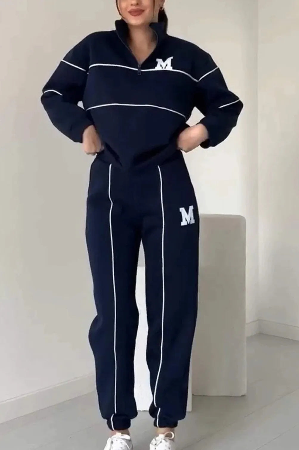 Illumino360Fitness Premium Hoodless Pullover Sweatshirt Sets