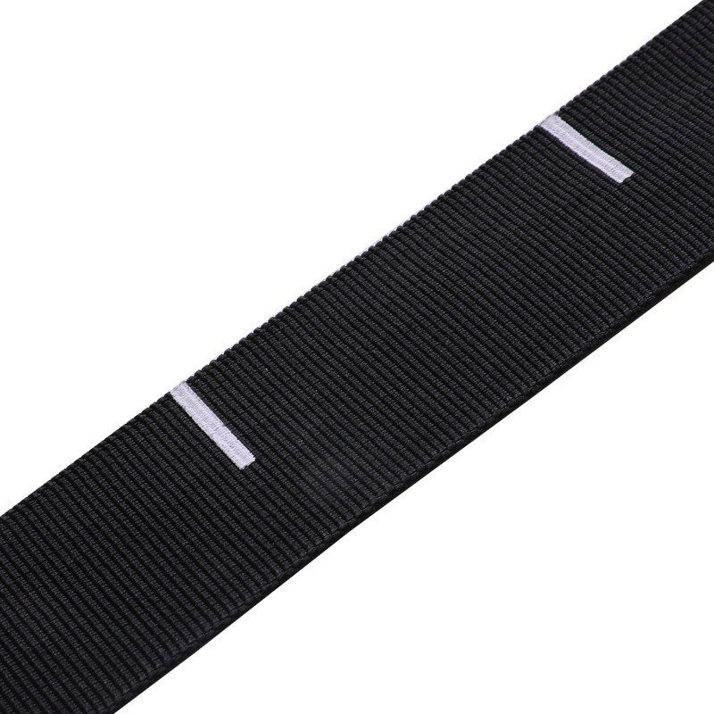 Dominadas con barra horizontal y banda cantilever para abdominales