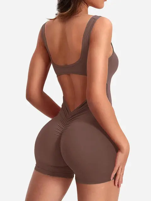 Mono de yoga ajustado que levanta la cadera