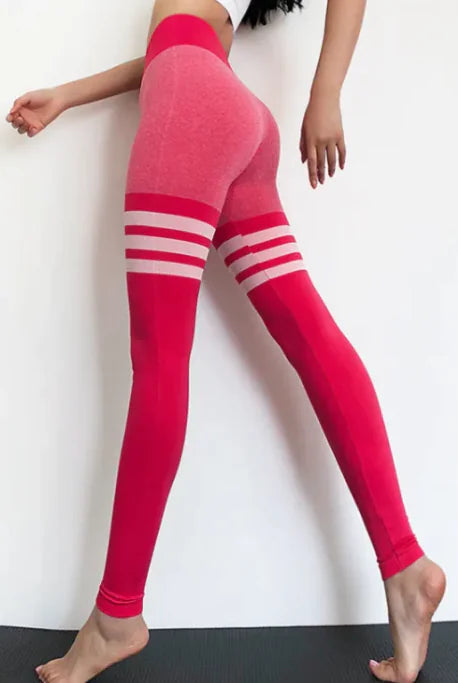 Pantalones de yoga y fitness de cadera