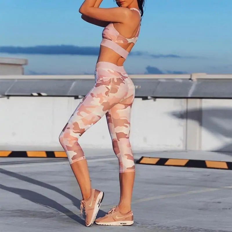 Pink Illumino360 Camo Pocket Push Up Fitness 2 Piece Set