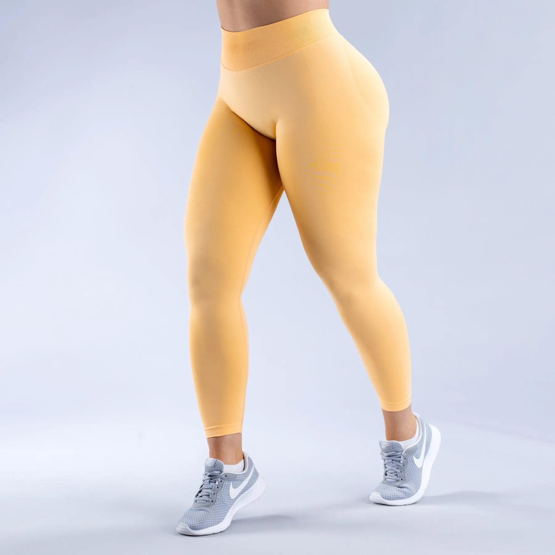 Women's Seamless Low Waist Pleated Hip Lift Fitness Yoga Pants