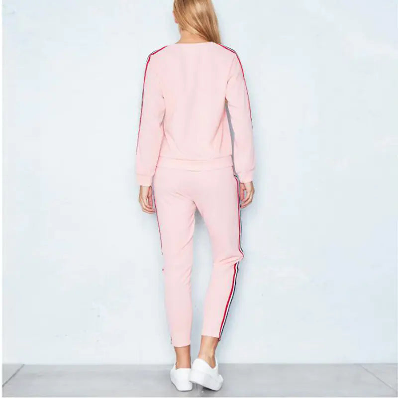 Women's Casual Athletic Set with Striped Top (2 Pieces)