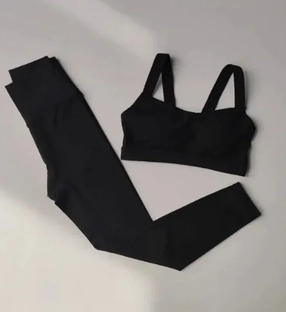 Supportive Yoga Set Leggings and Bra